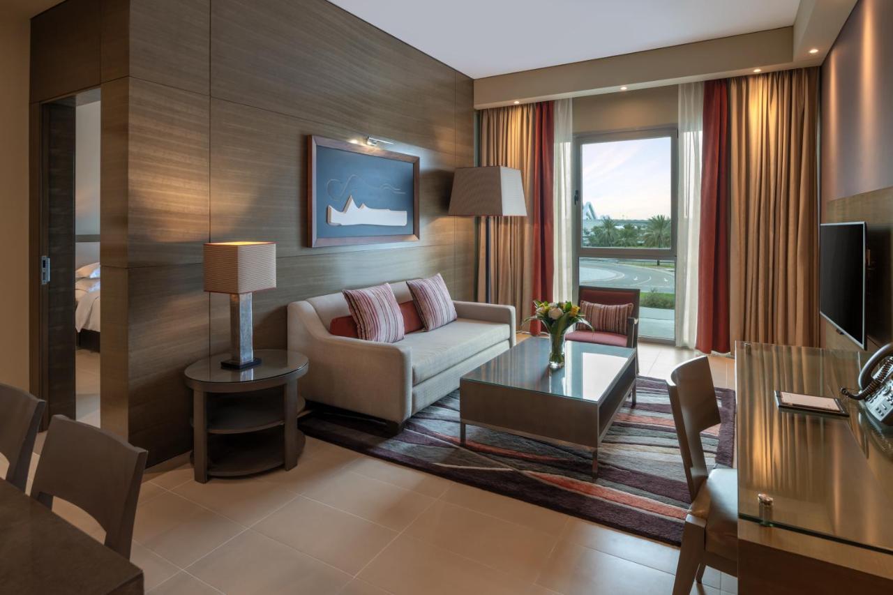 Park Arjaan by Rotana, Abu Dhabi Aparthotel Bagian luar foto