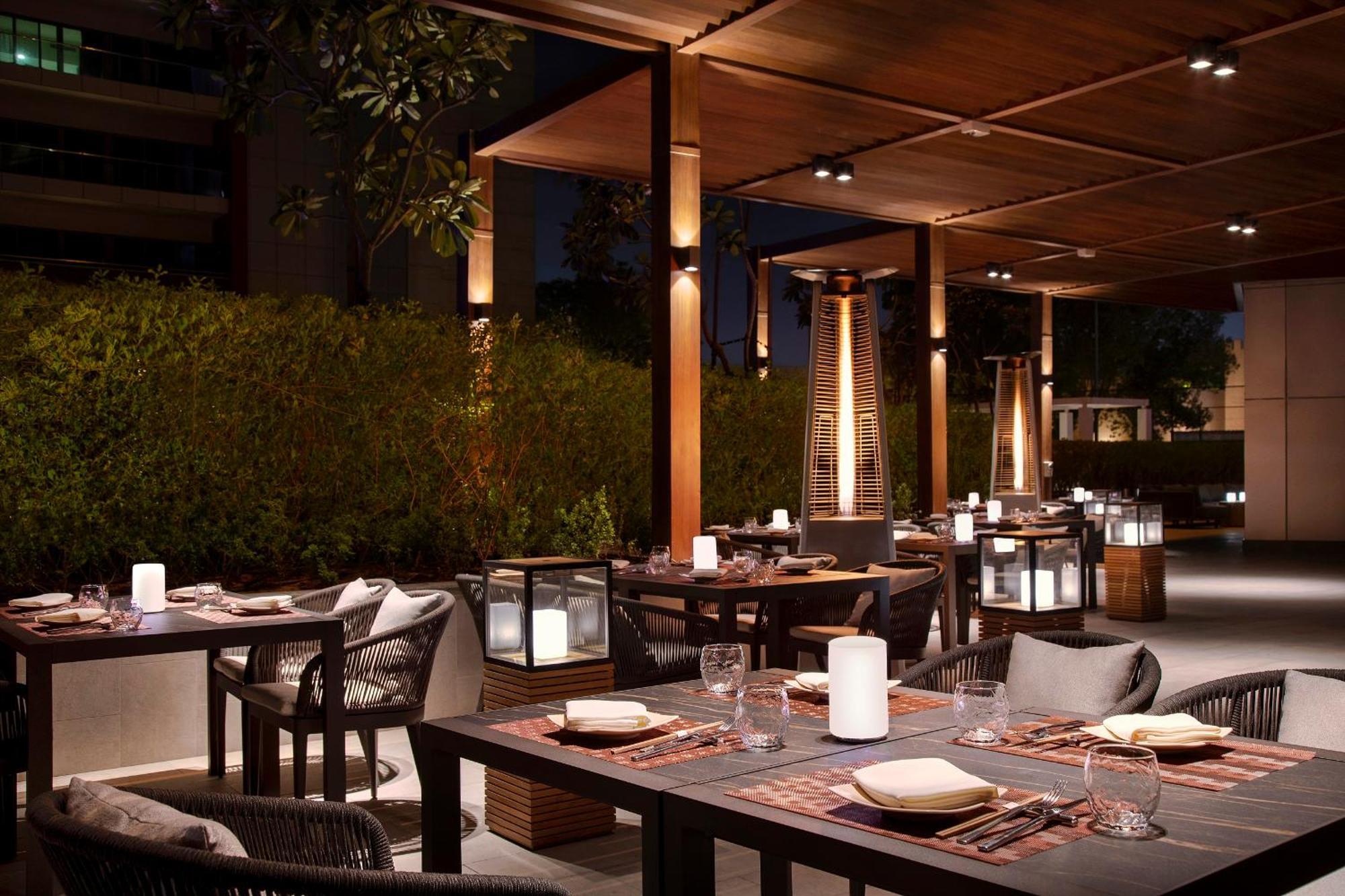 Park Arjaan by Rotana, Abu Dhabi Aparthotel Bagian luar foto