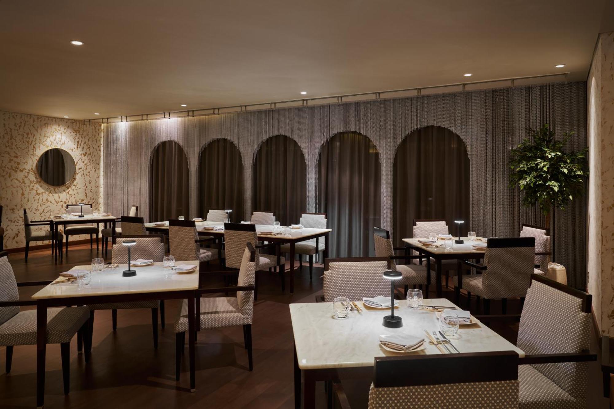 Park Arjaan by Rotana, Abu Dhabi Aparthotel Bagian luar foto
